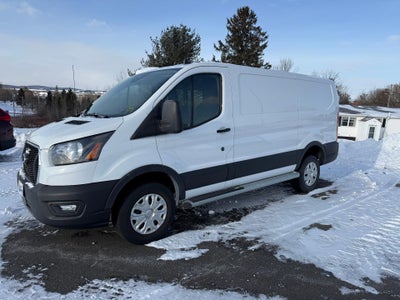 2024 Ford Transit Cargo Van T-250 130" Low Rf 9070 GVWR RWD
