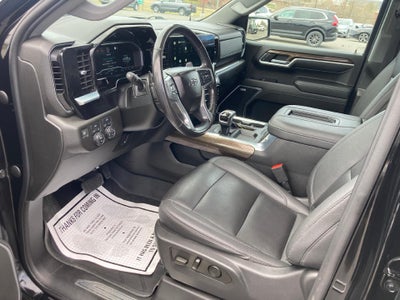 2022 Chevrolet Silverado 1500 Crew Cab Short Box 4-Wheel Drive RST
