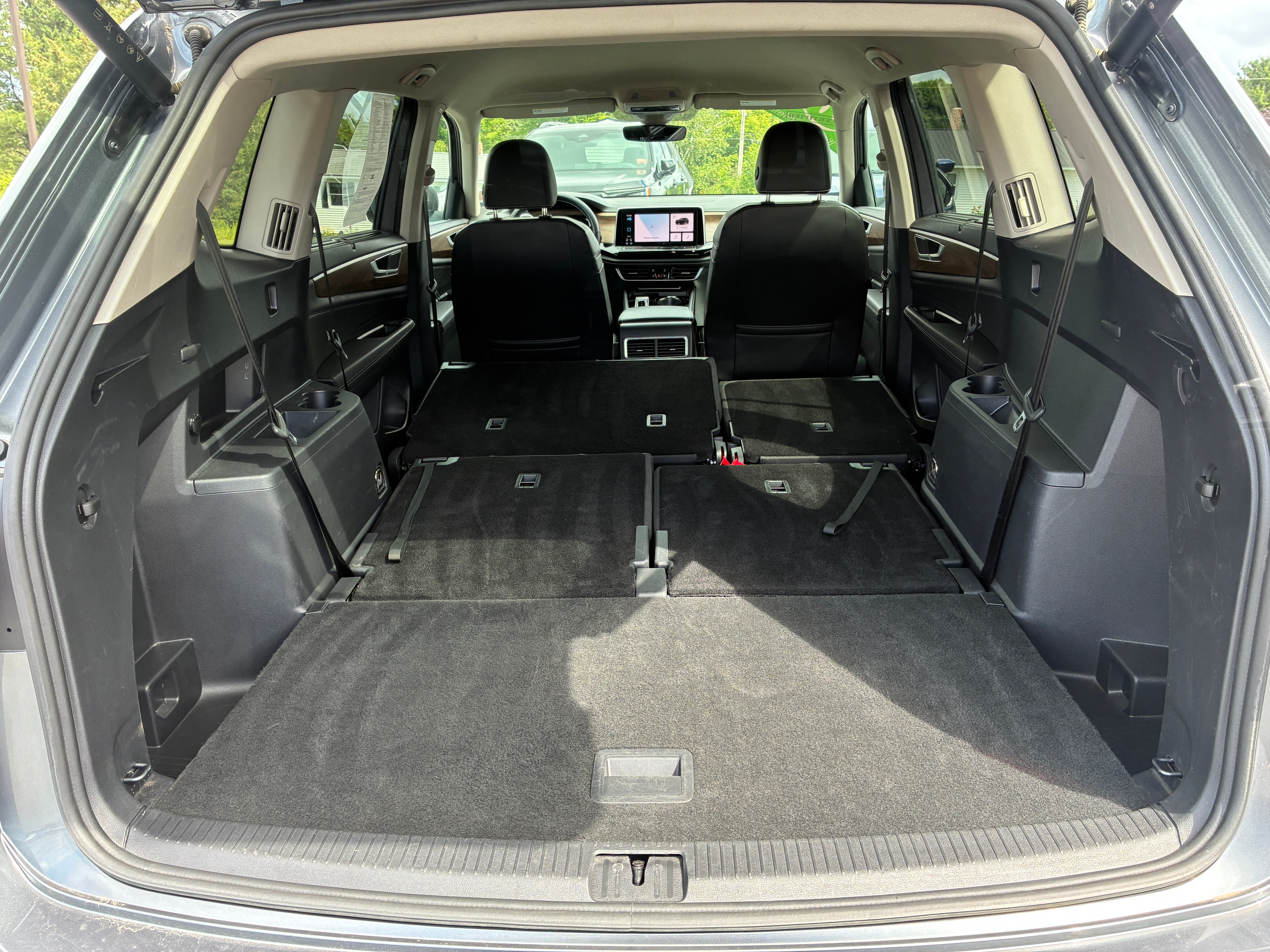2025 Volkswagen Atlas 2.0T SE w/Technology 4MOTION