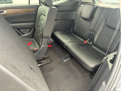 2025 Volkswagen Atlas 2.0T SE w/Technology 4MOTION