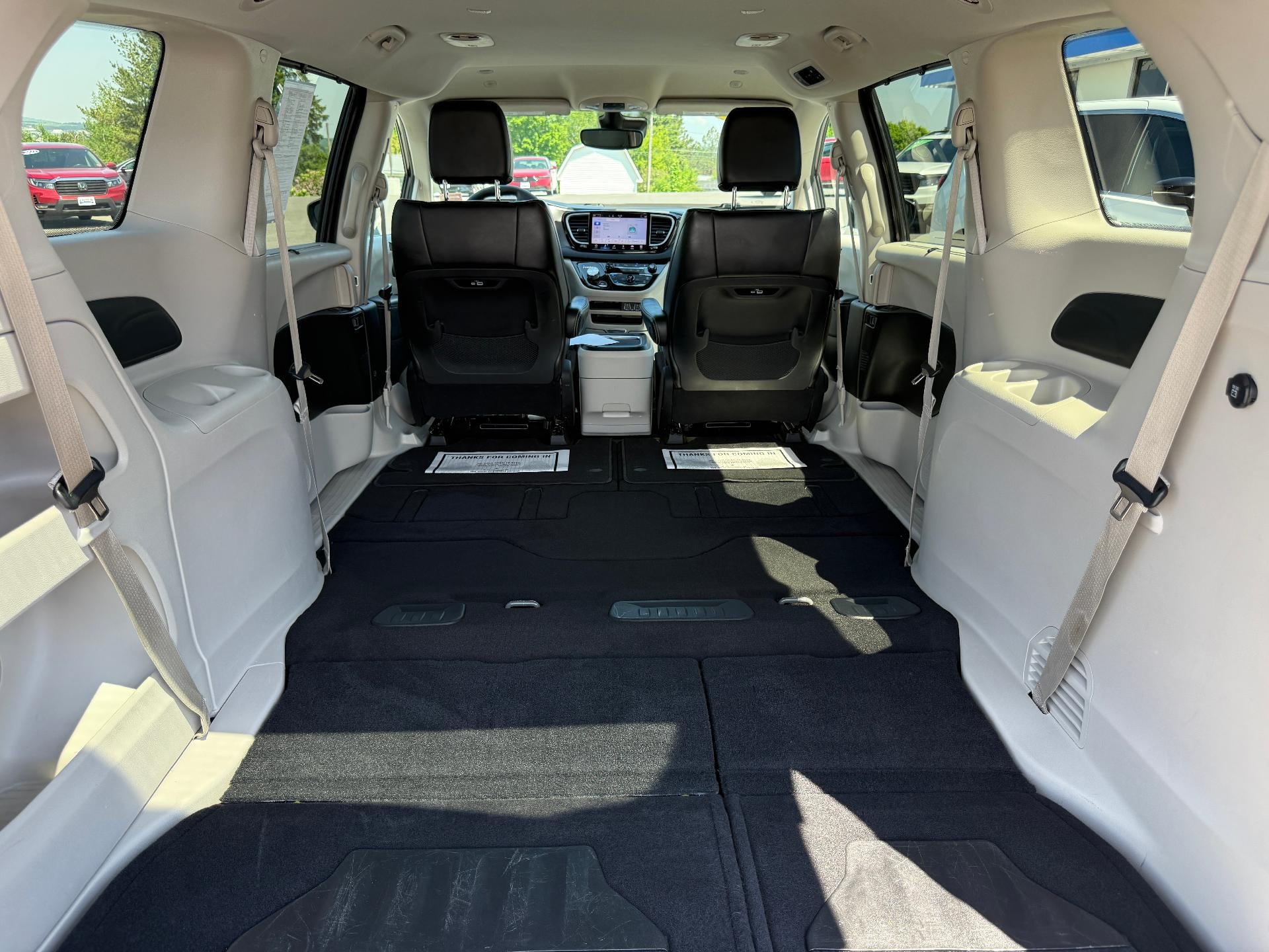 2023 Chrysler Pacifica Touring L FWD