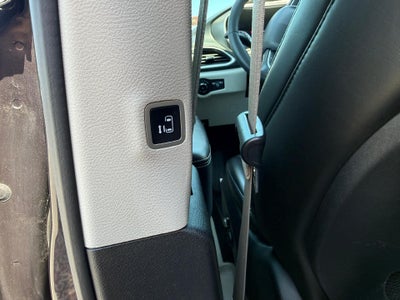 2023 Chrysler Pacifica Touring L FWD