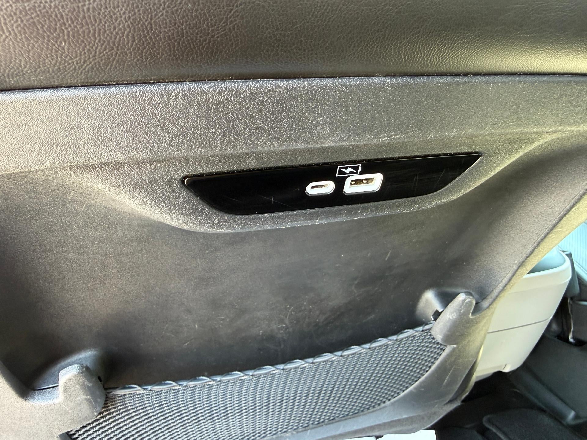 2023 Chrysler Pacifica Touring L FWD