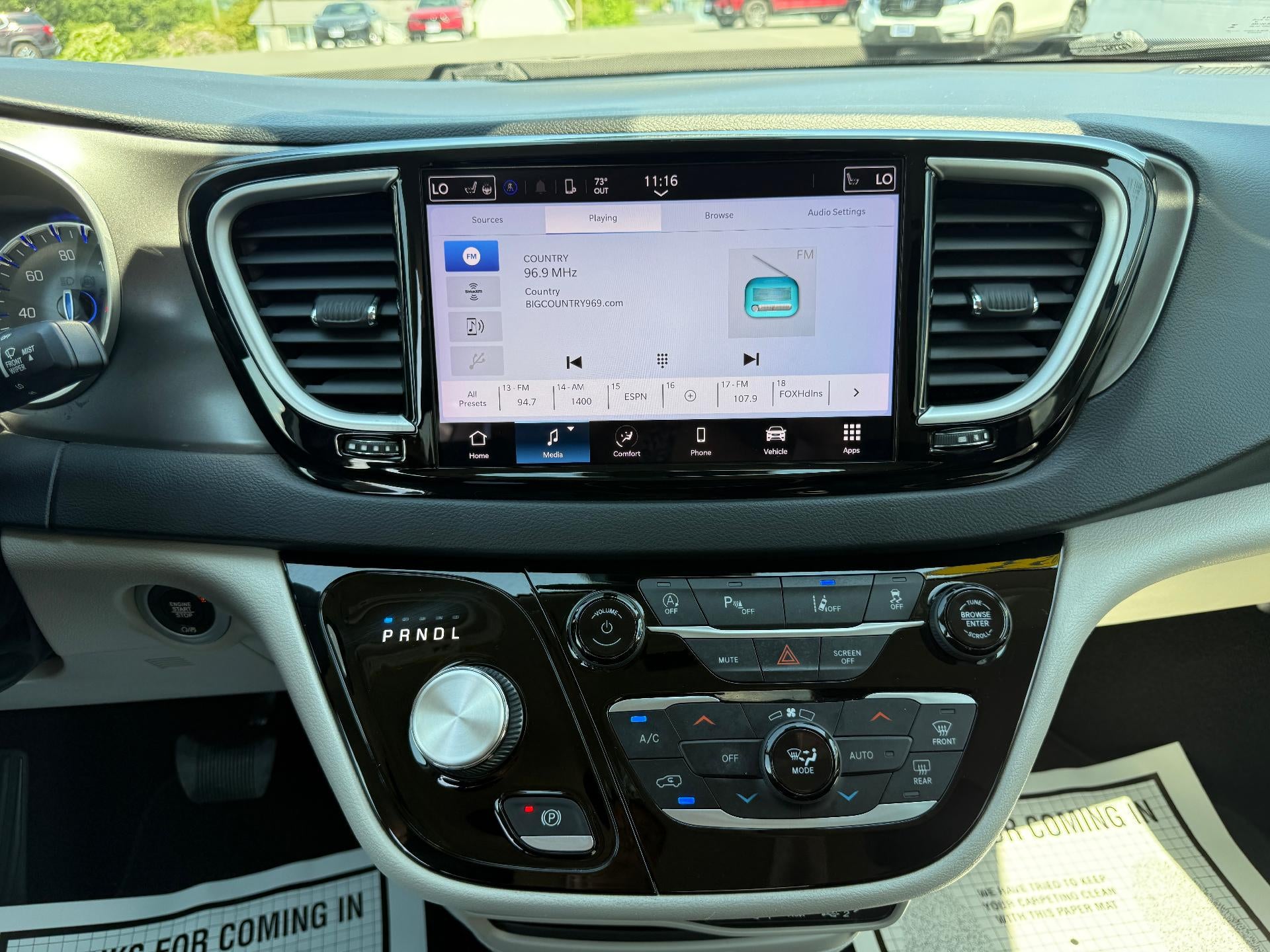 2023 Chrysler Pacifica Touring L FWD