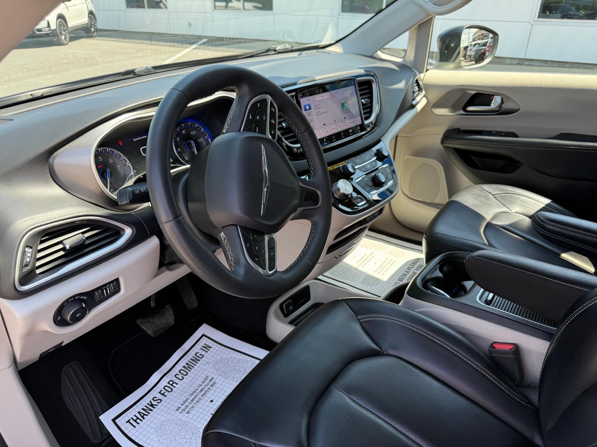 2023 Chrysler Pacifica Touring L FWD
