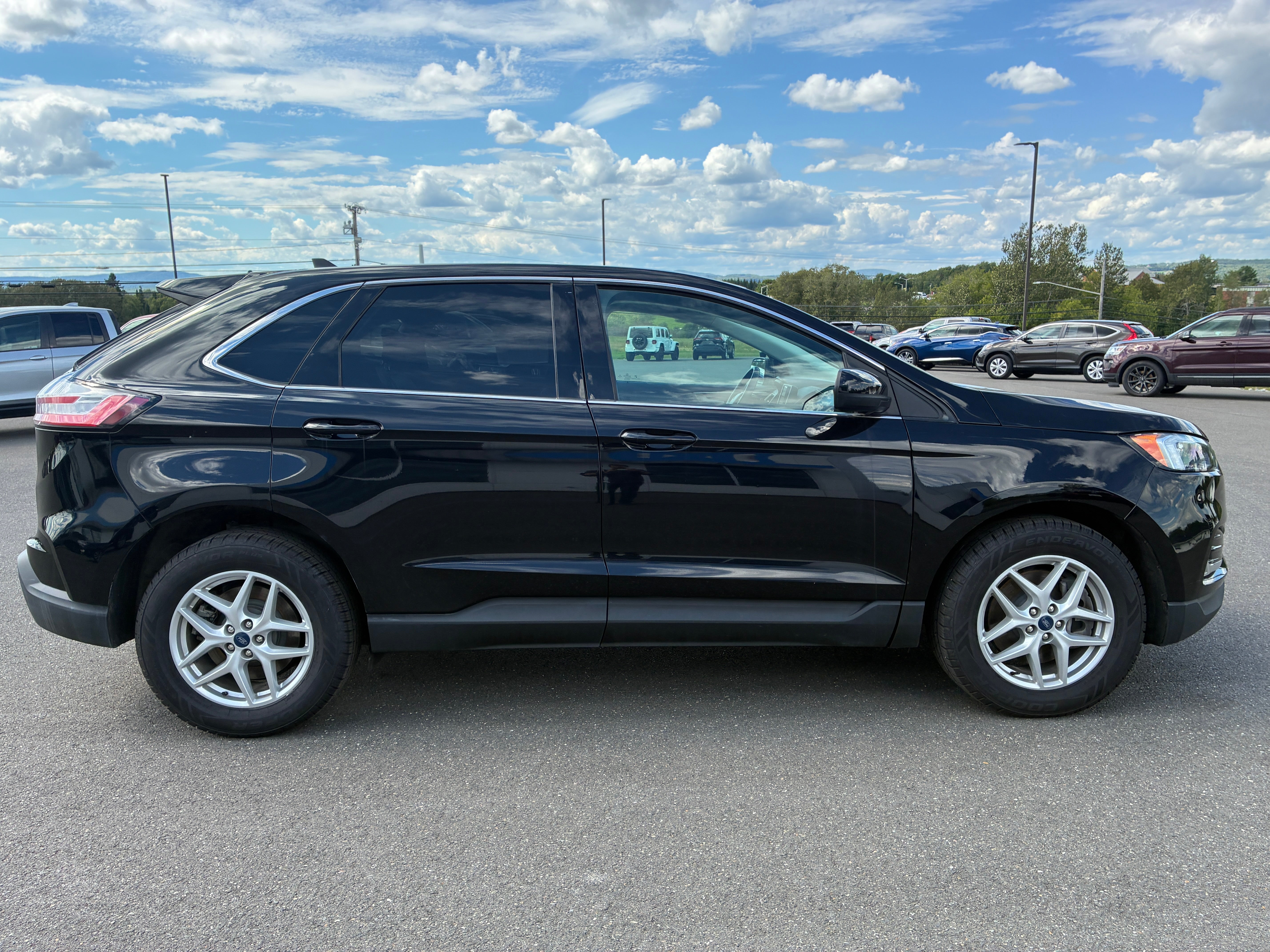 2022 Ford Edge SEL AWD