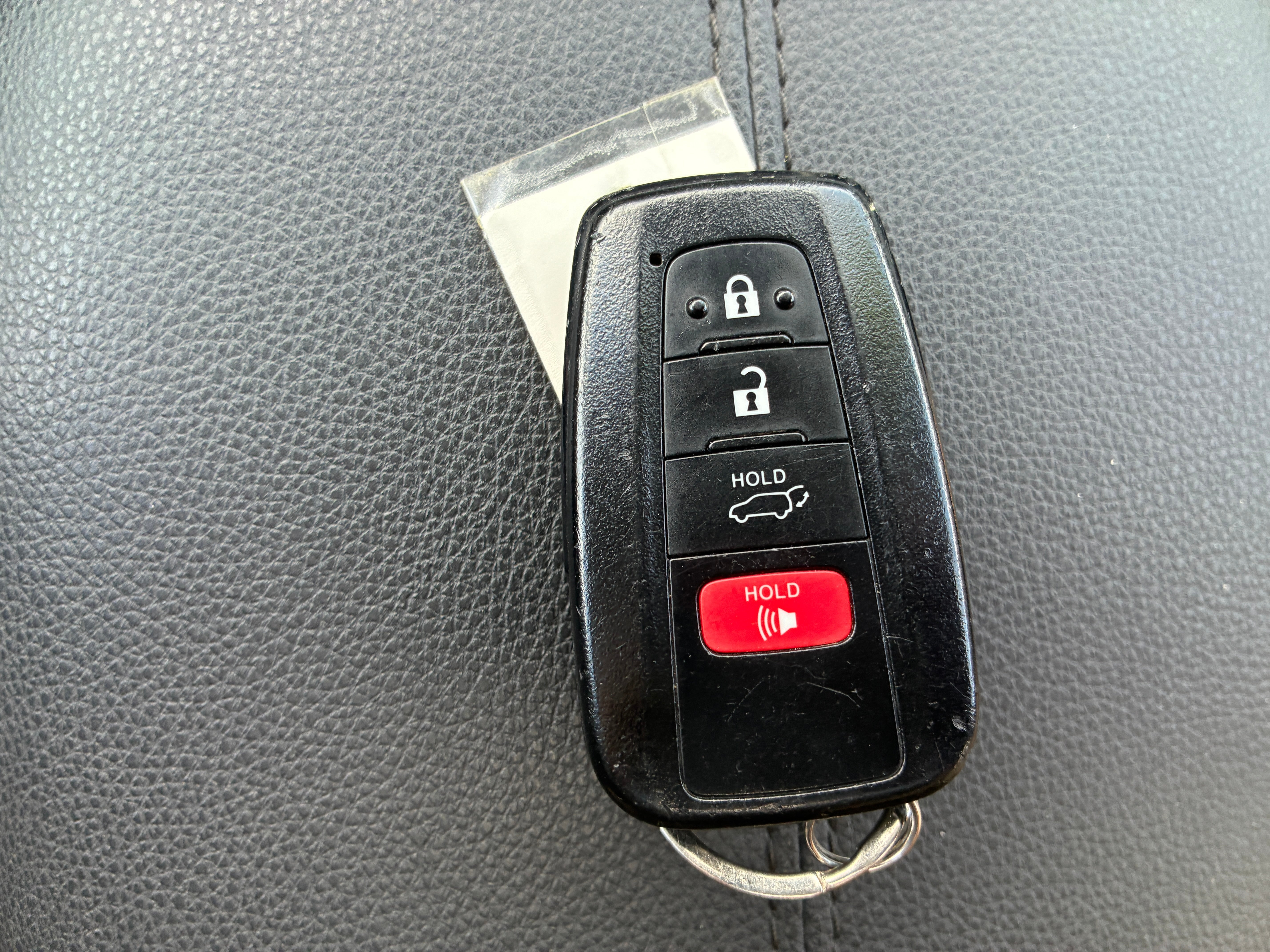 2021 Toyota RAV4 XLE Premium - Photo 29
