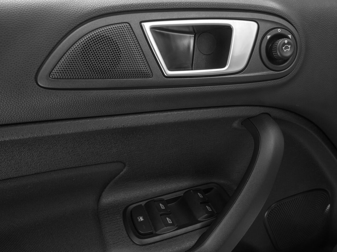 2016 Ford Fiesta 4dr Sdn SE