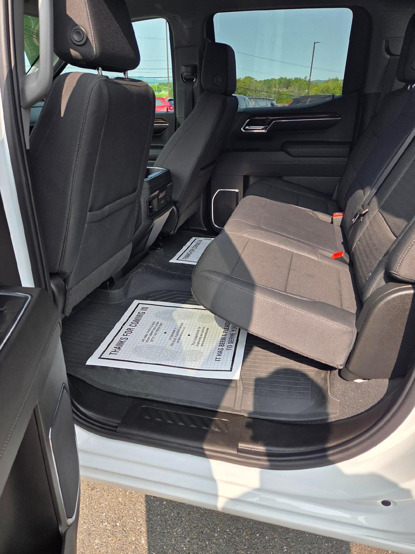 2024 Chevrolet Silverado 1500 Crew Cab Short Box 4-Wheel Drive LT Trail Boss