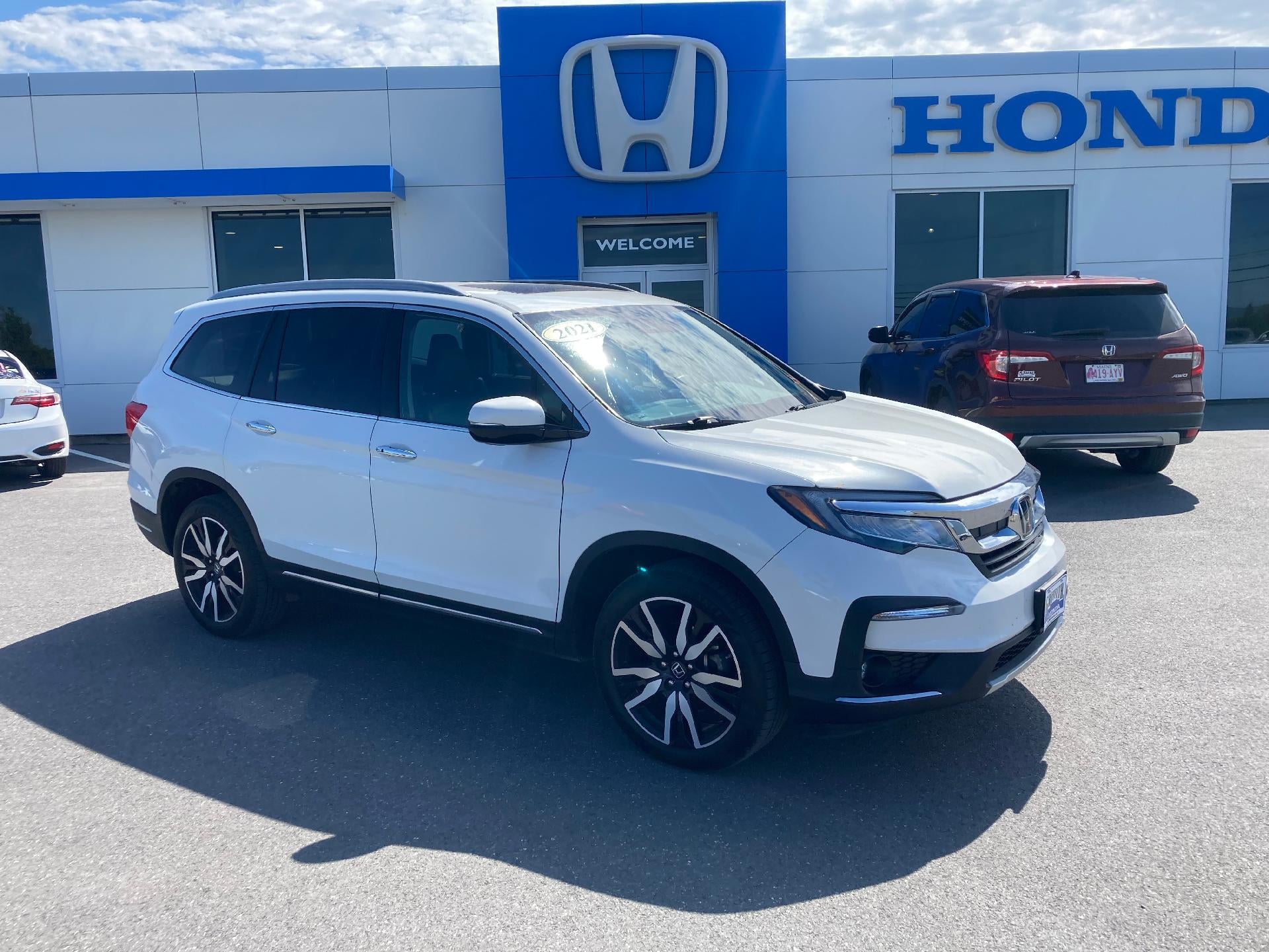 2021 Honda Pilot Touring 8-Passenger AWD