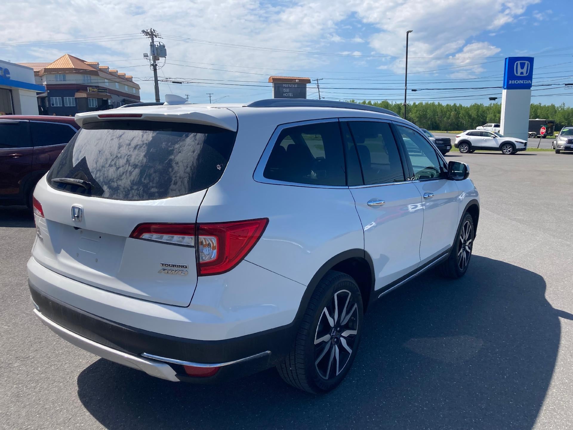 2021 Honda Pilot Touring 8-Passenger AWD