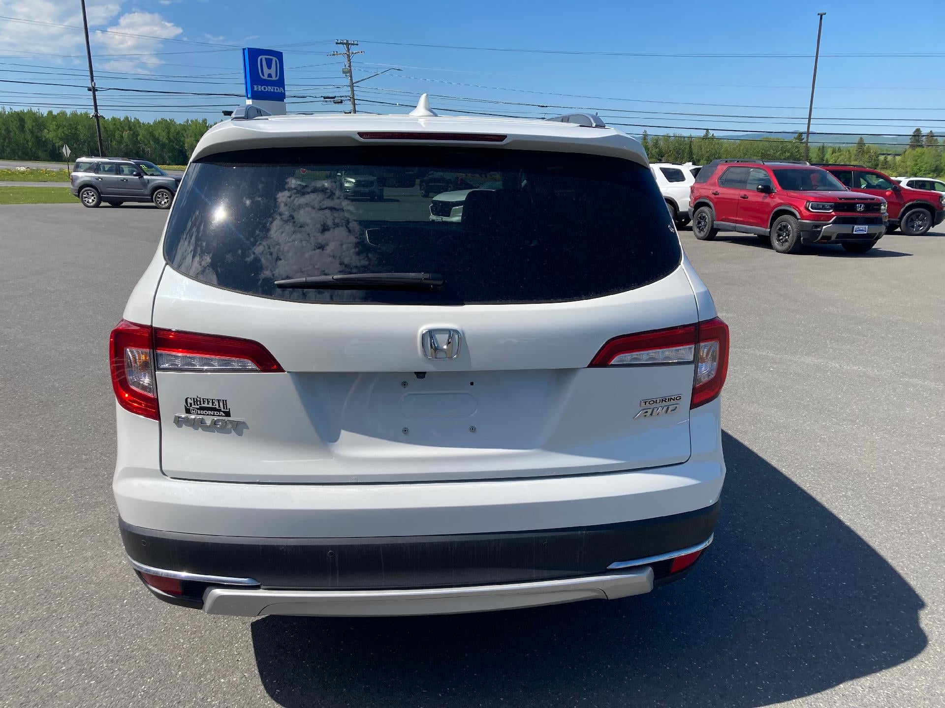 2021 Honda Pilot Touring 8-Passenger AWD