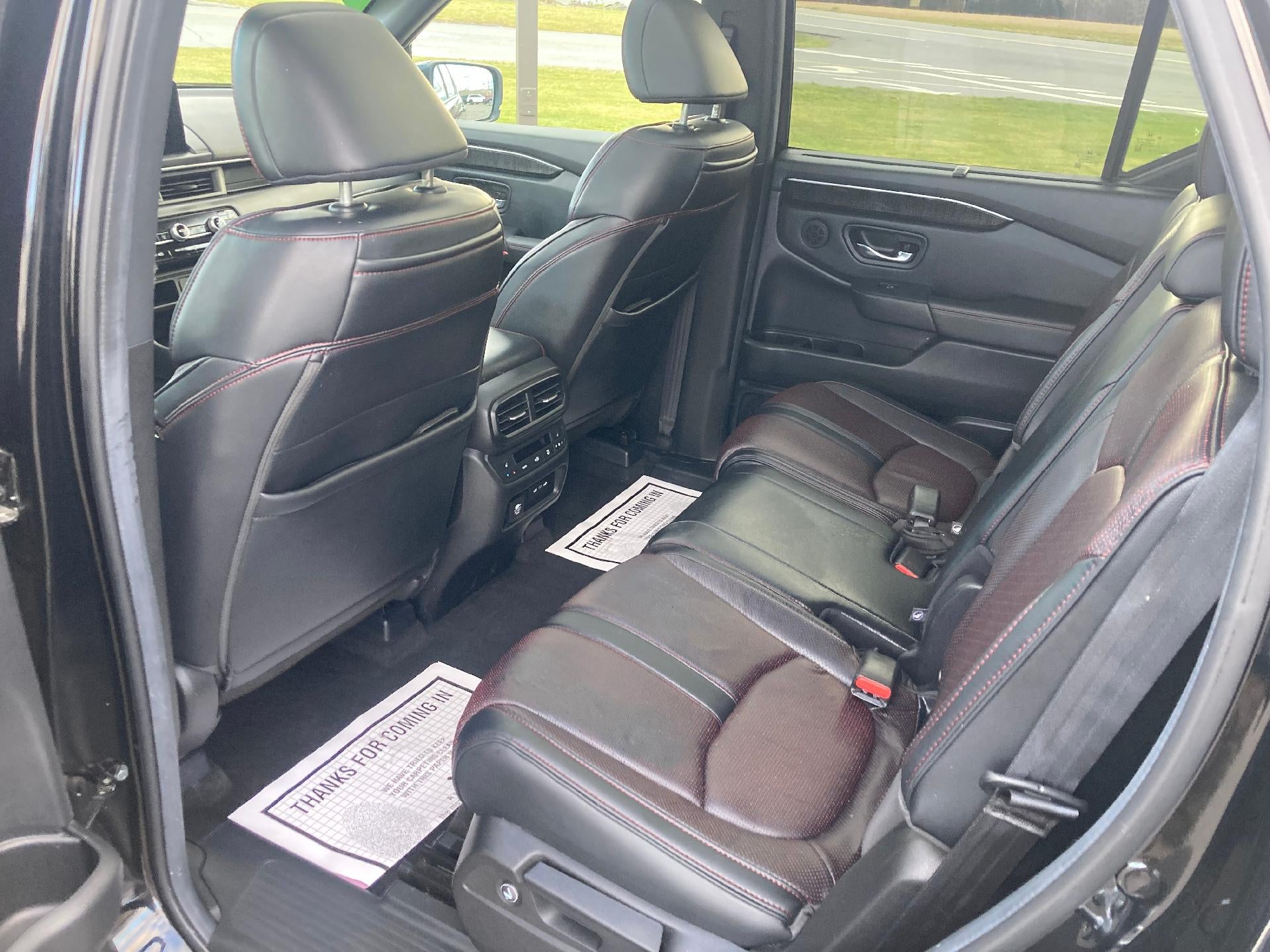2025 Honda Pilot Black Edition AWD