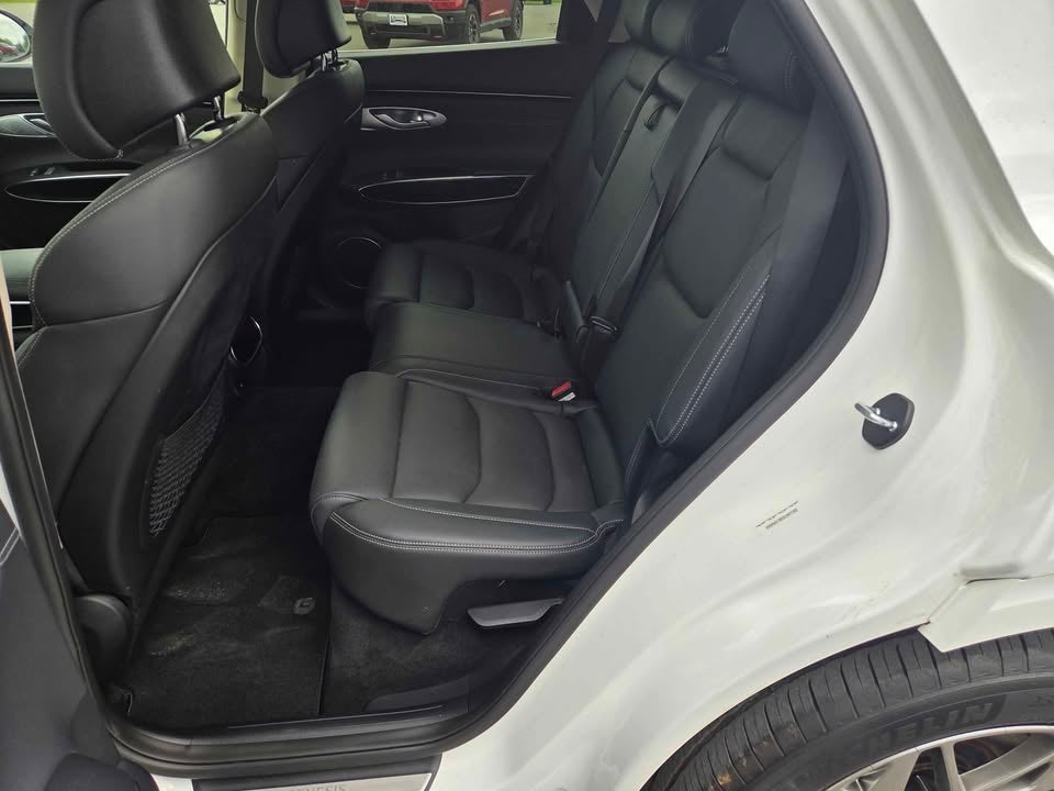 2025 Genesis GV70 2.5T AWD
